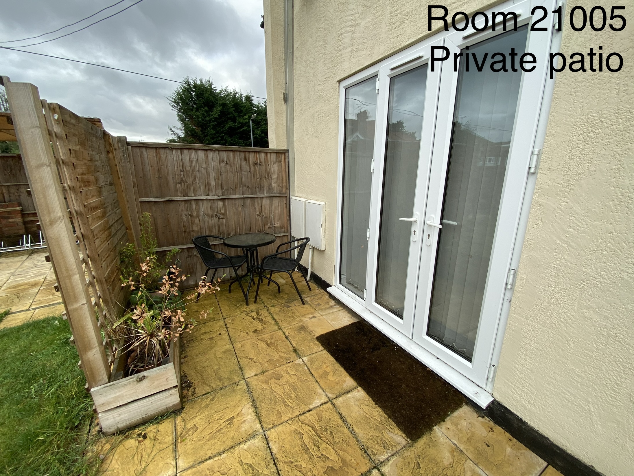 Room 5 photo 6