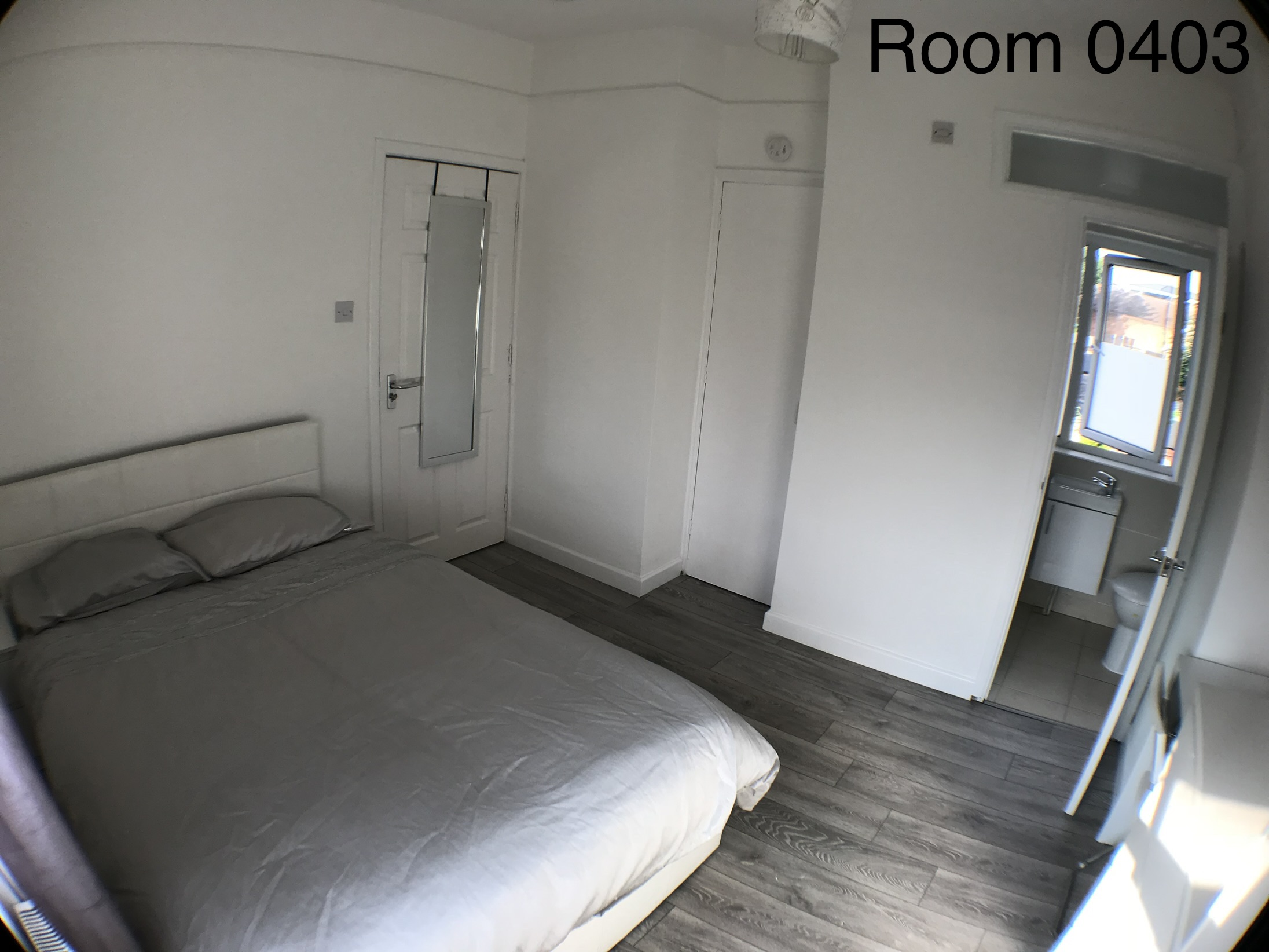 Room 3 photo 4