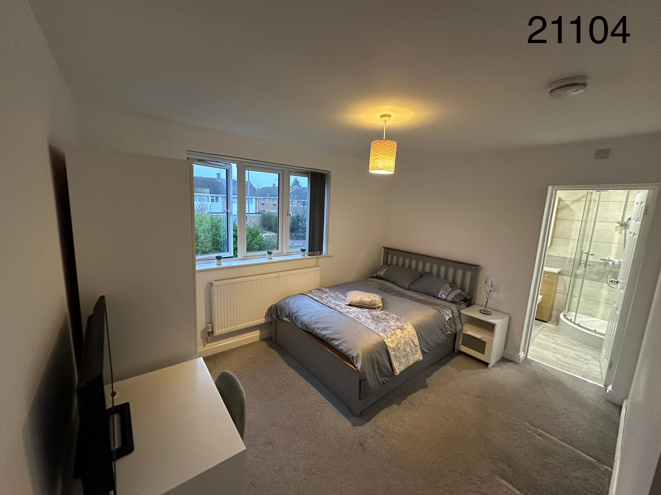 Room 4 photo 2