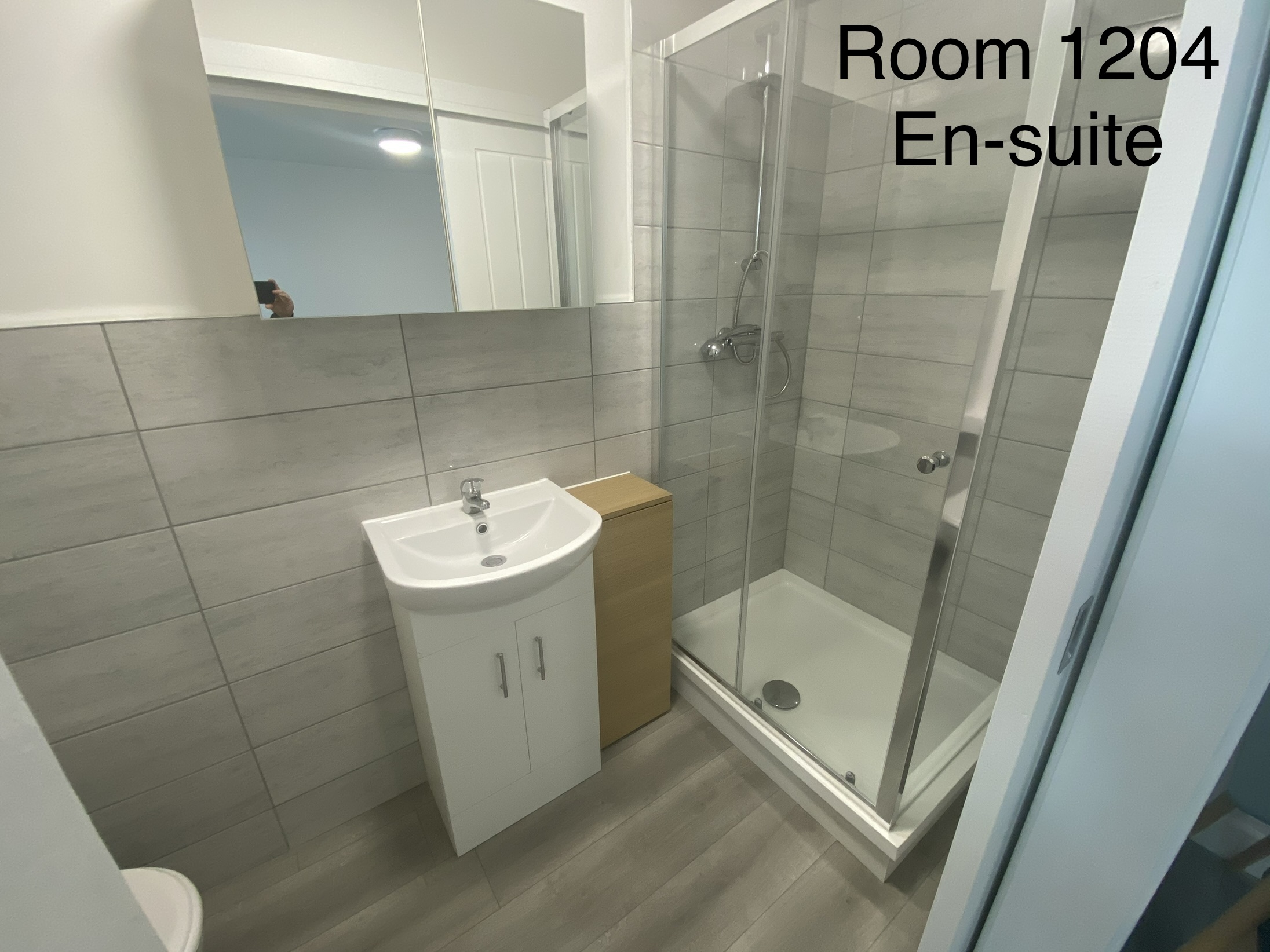 Room 4 photo 5