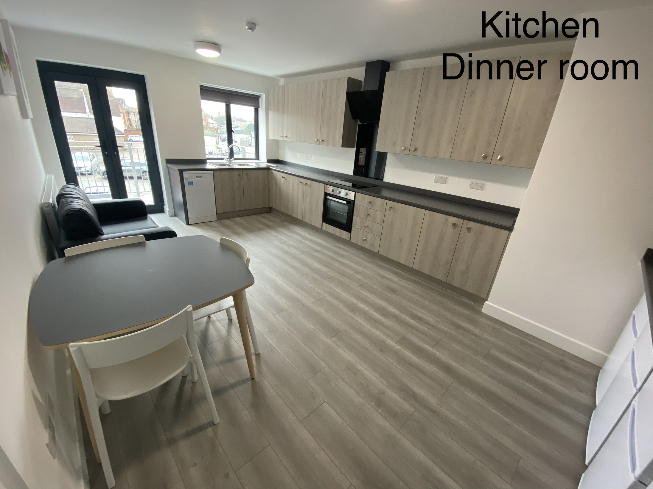 Parkway— 5 Bedrooms HMO