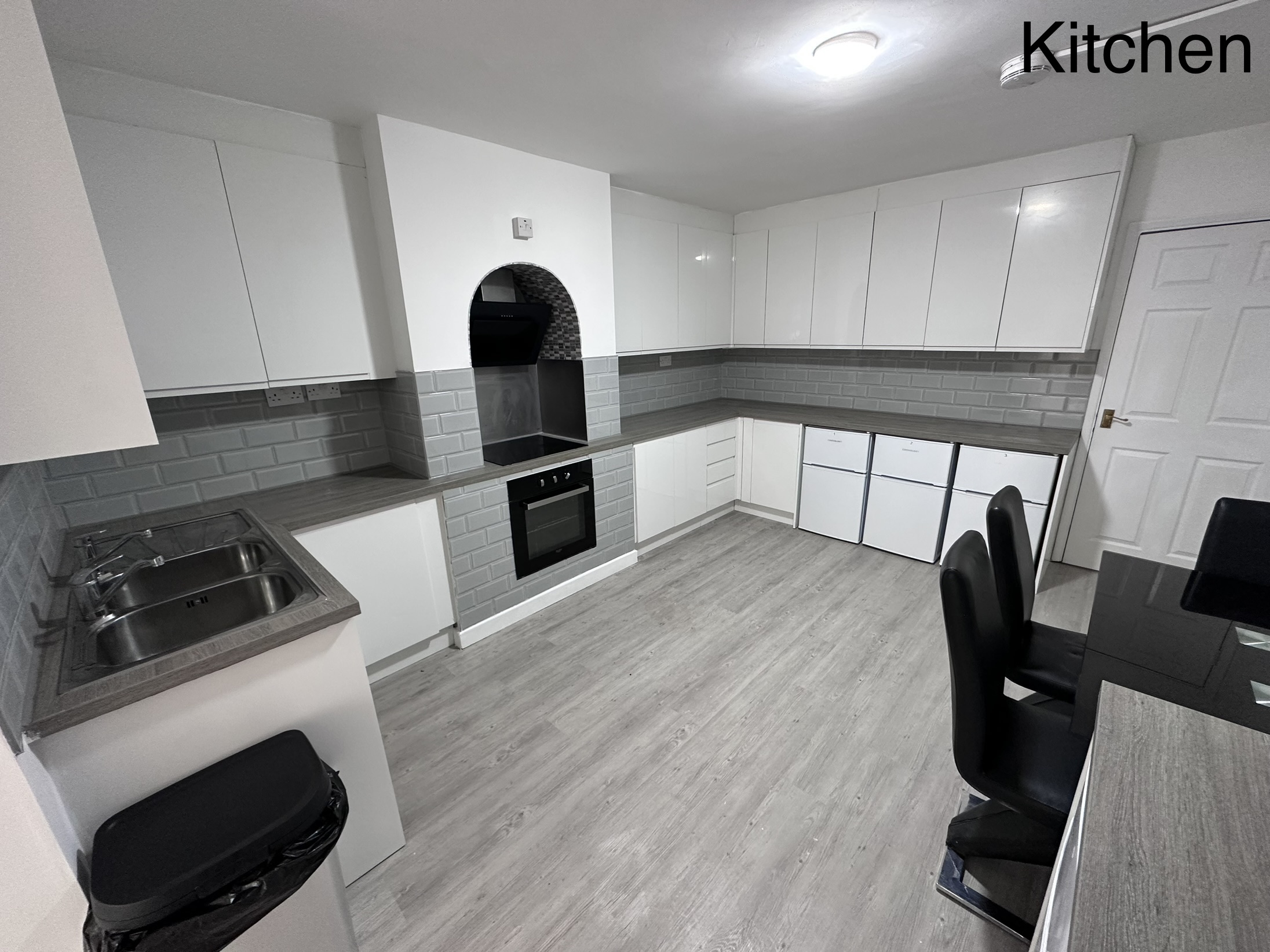 West Avenue— 6 Bedrooms HMO 3