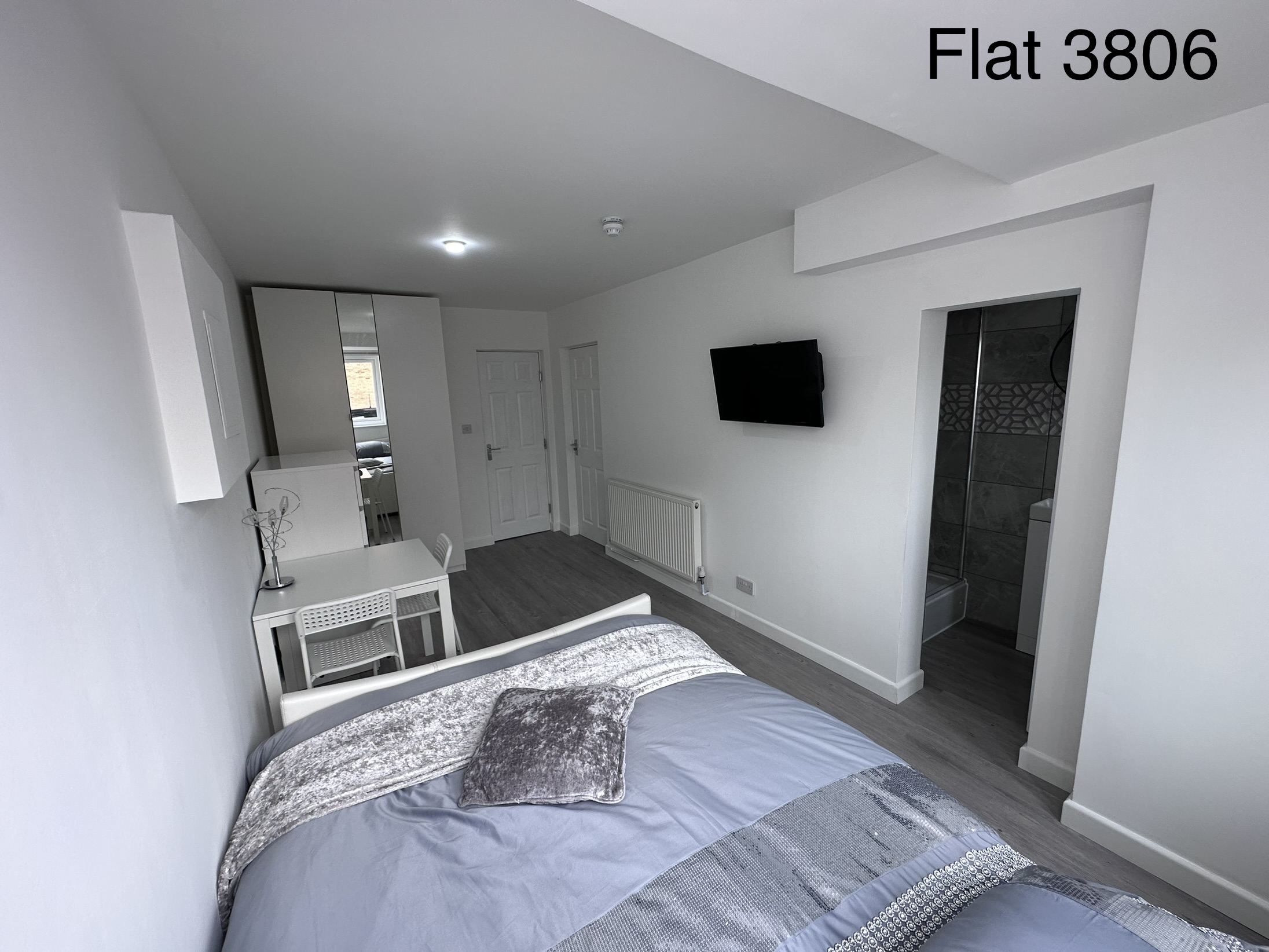 Room 6 photo 4