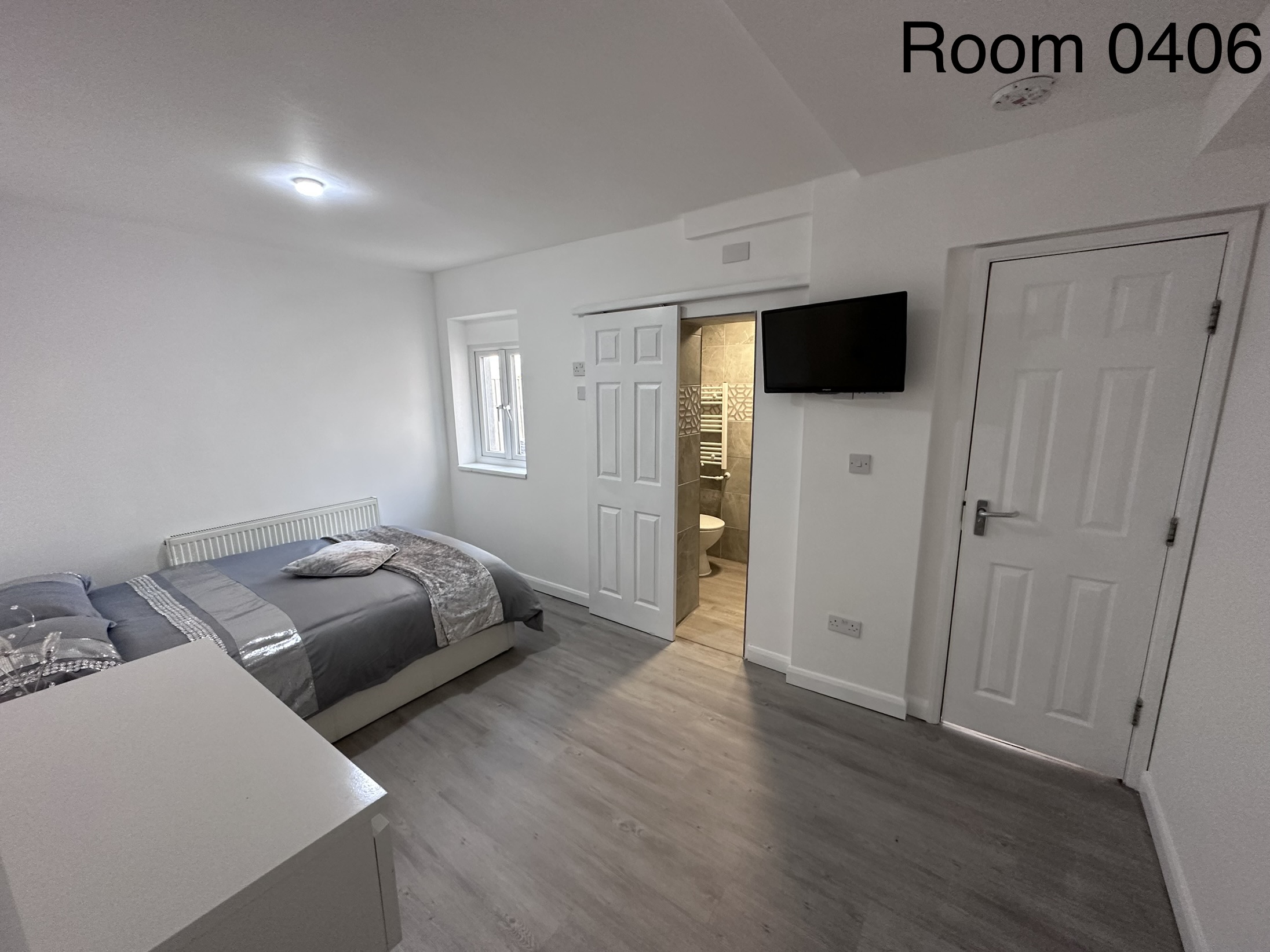 Room 6 photo 3