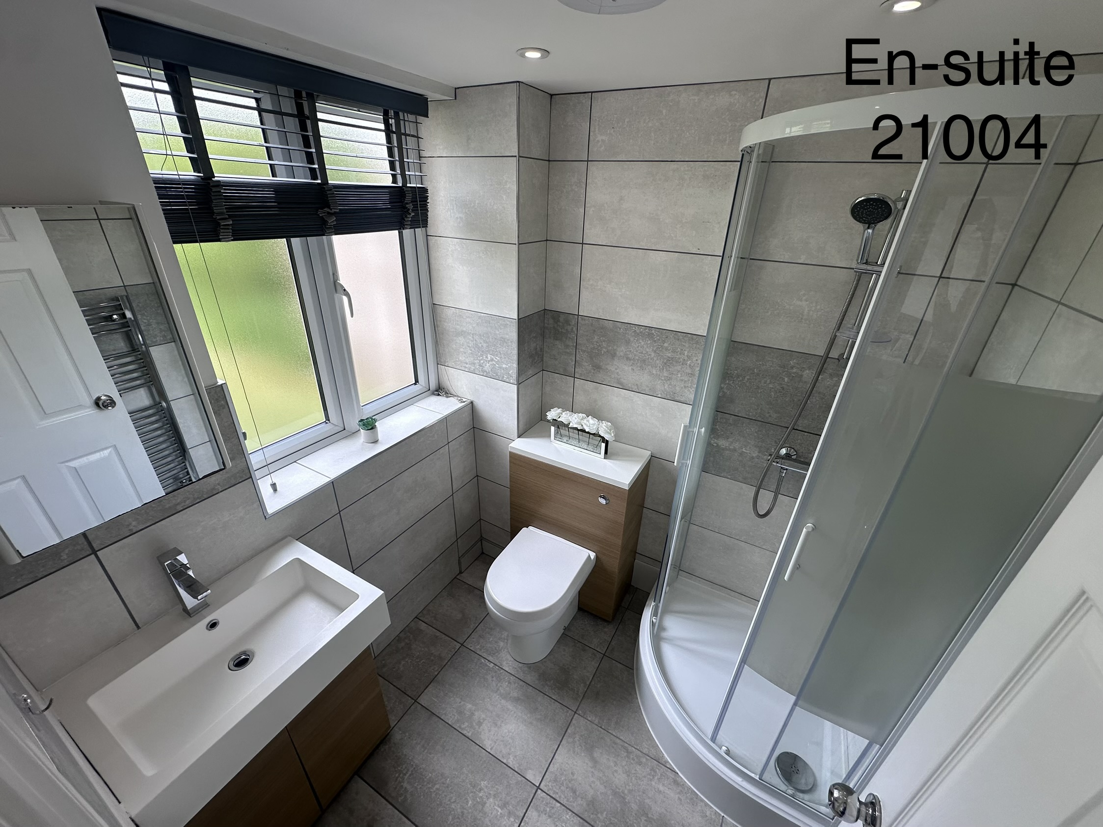 Room 4 photo 5