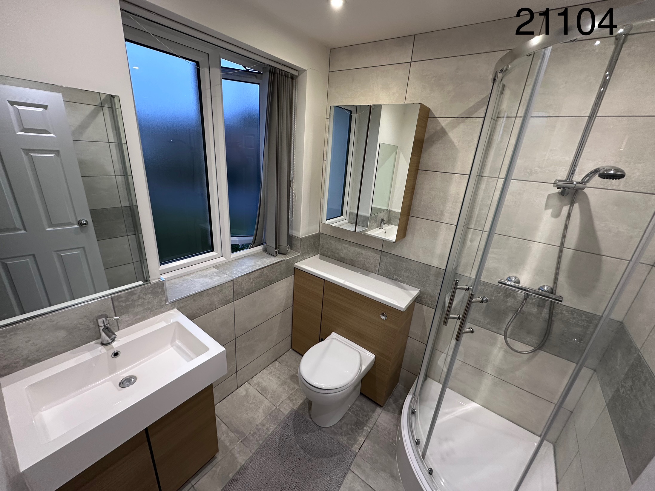 Room 4 photo 5