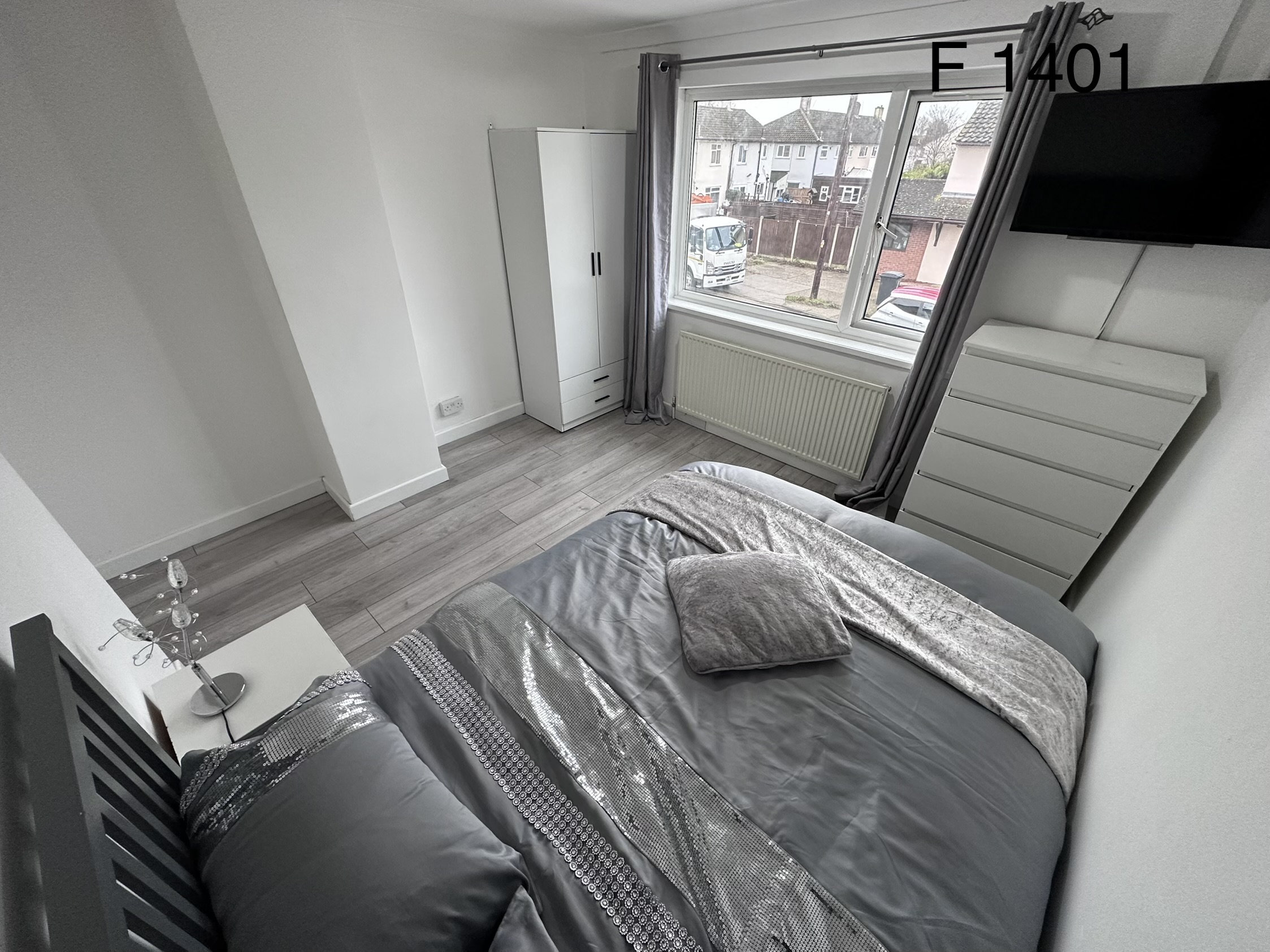 Room 1 photo 4