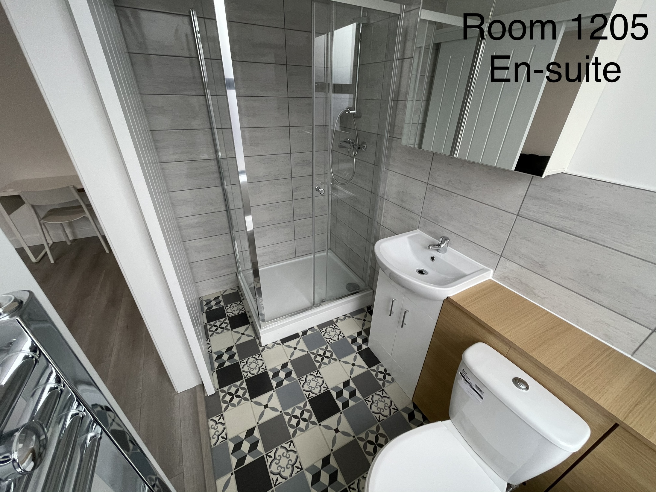 Room 5 photo 5