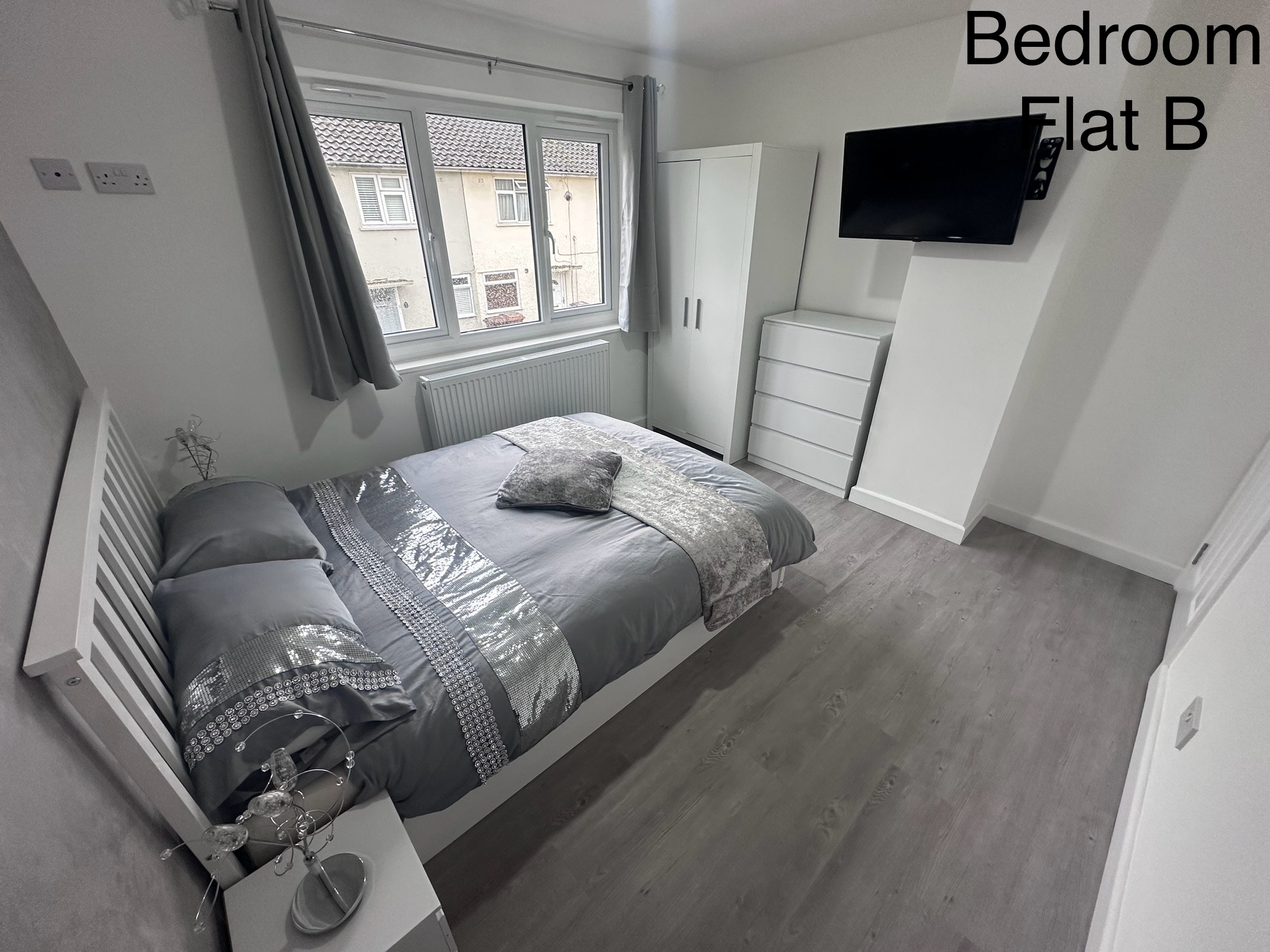 Room 2 photo 2