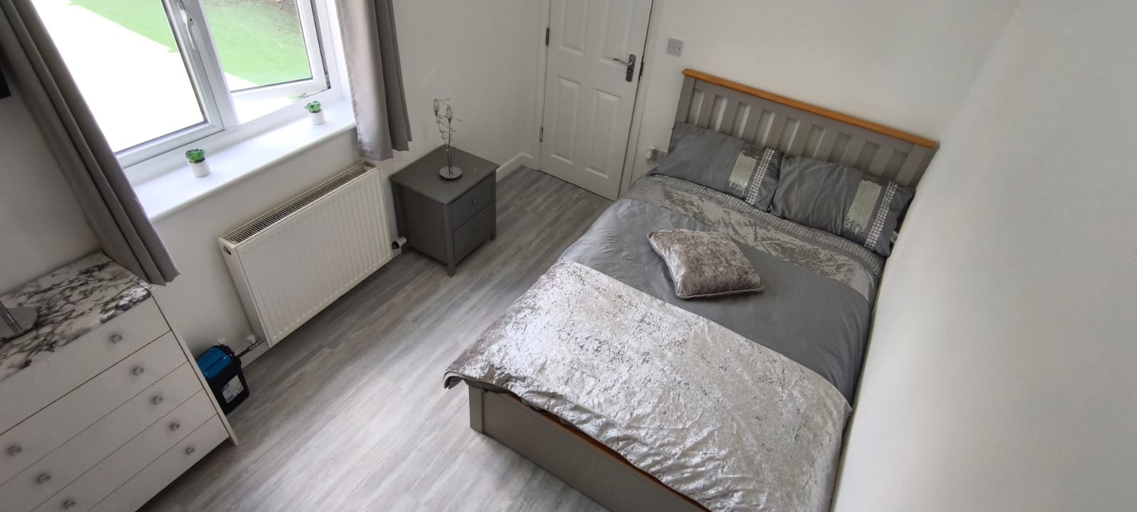 Room 6 photo 2