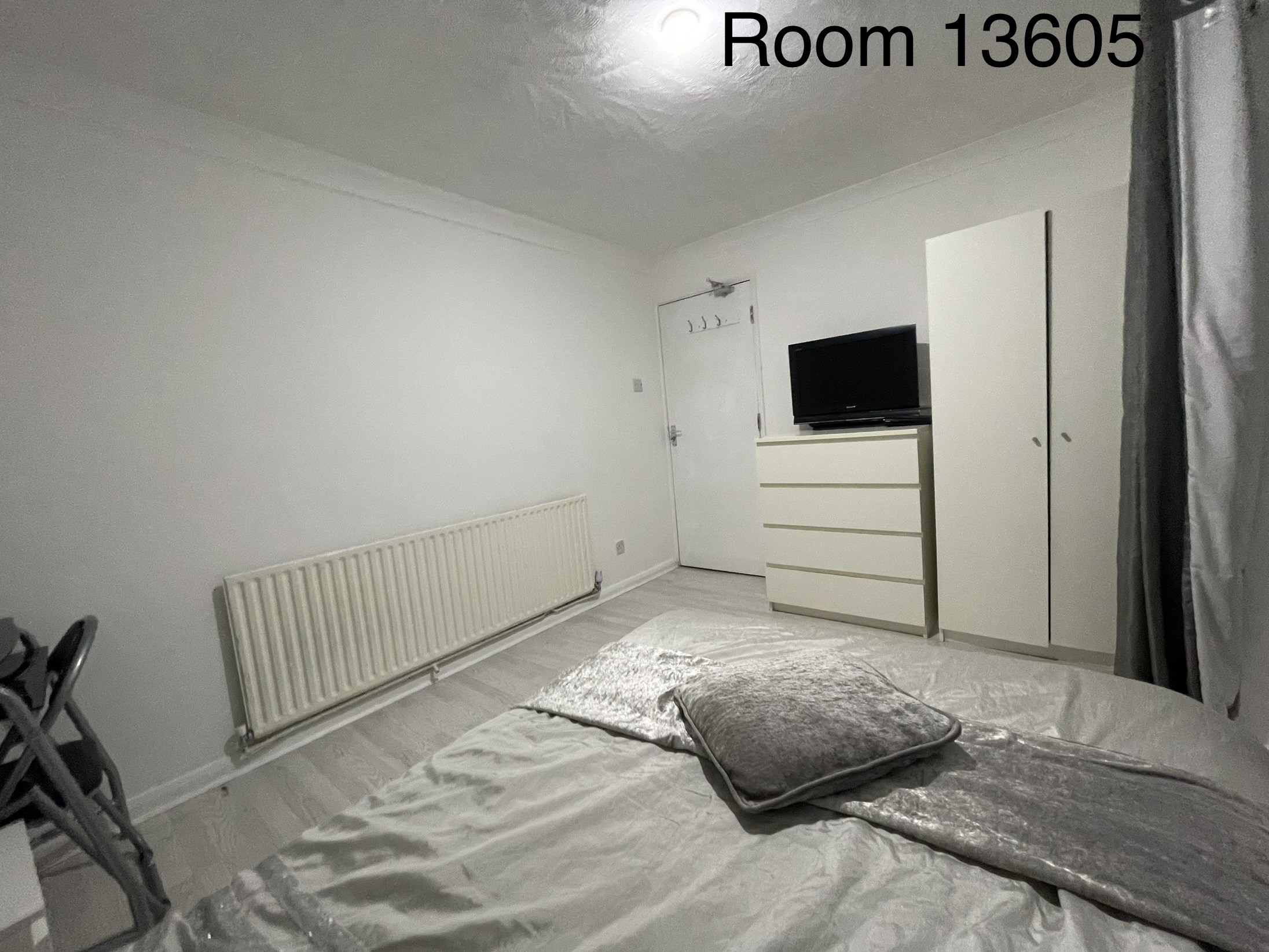 Room 4 photo 4
