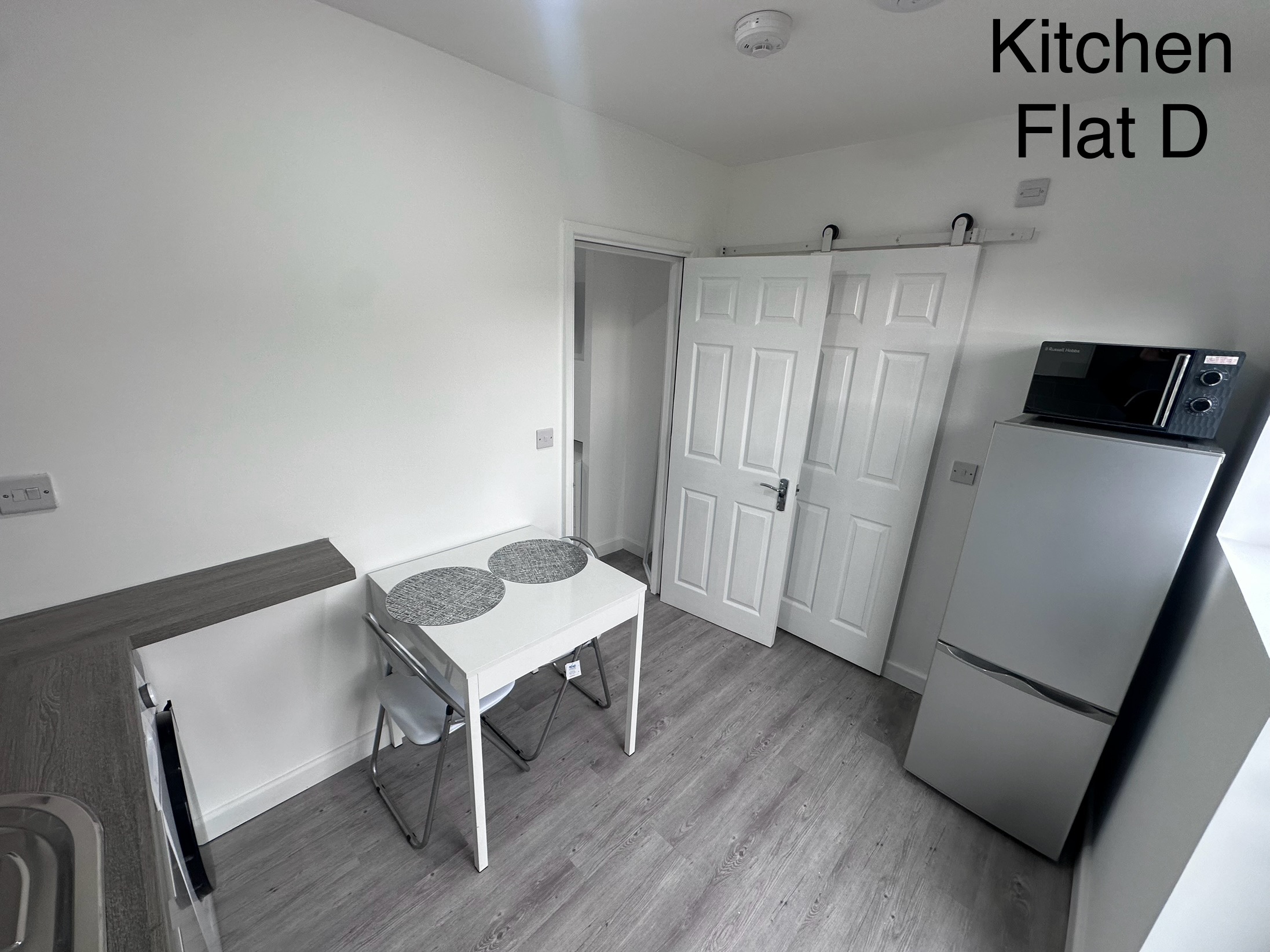 Room 4 photo 5