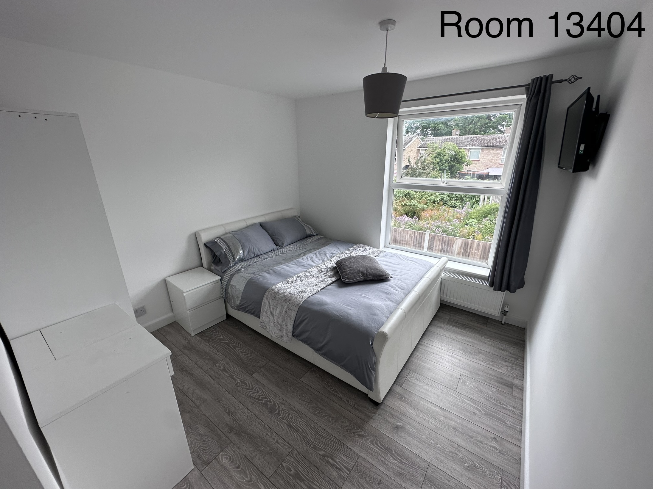 Room 4