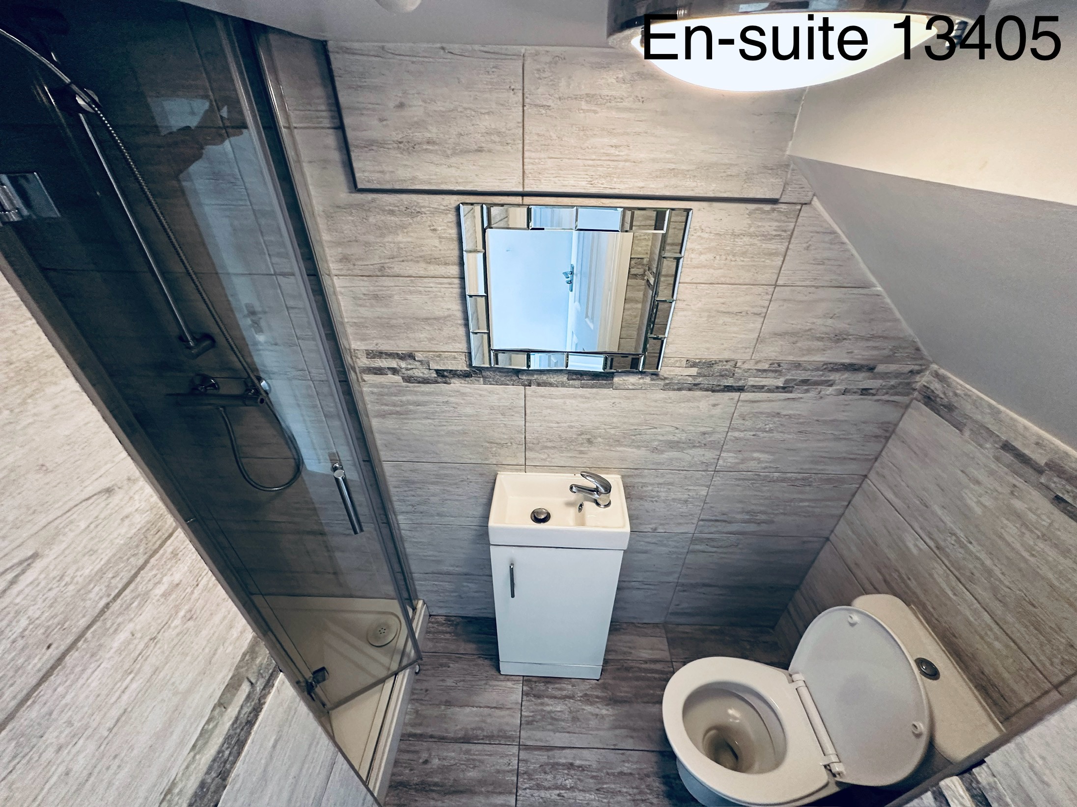 Room 5 photo 5