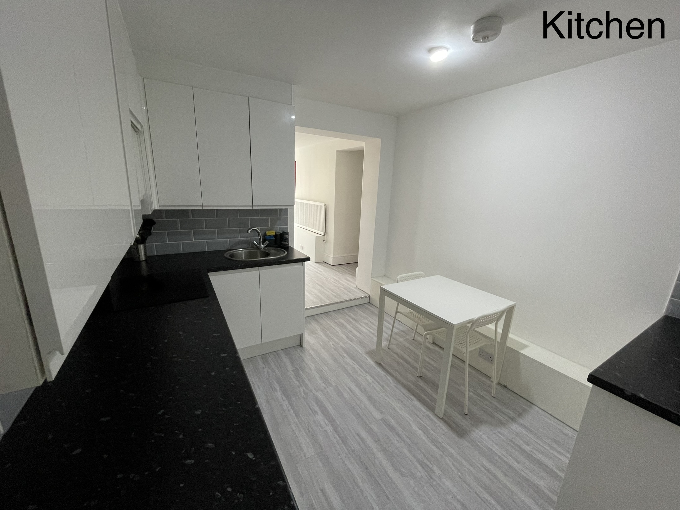 Navigation Road— 4 Bedrooms HMO 4
