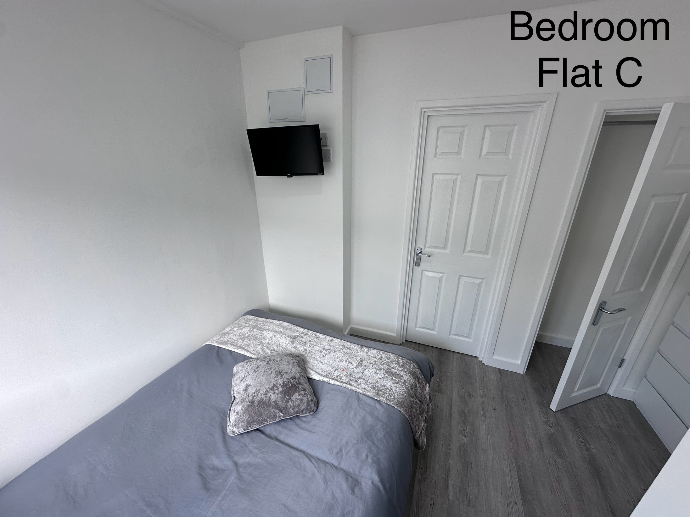 Room 3 photo 3