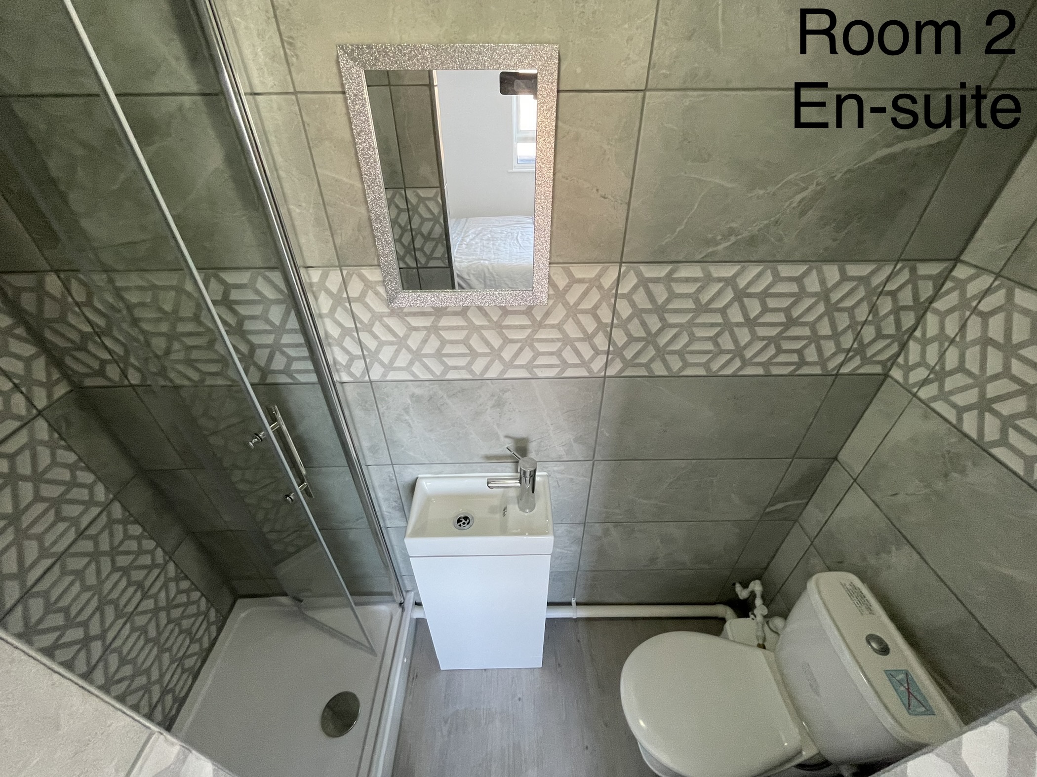 Room 2 photo 5