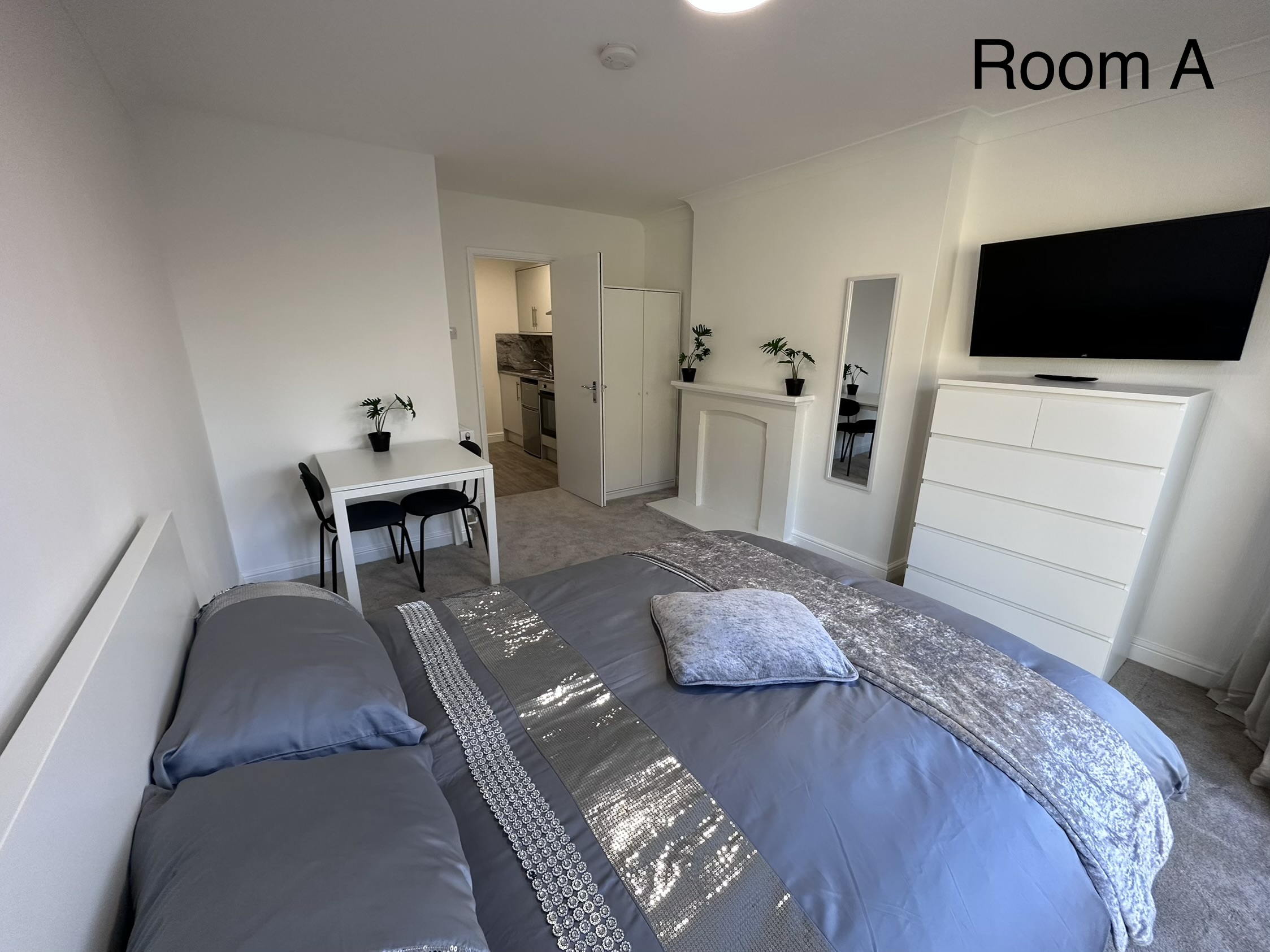 Room 3 photo 4