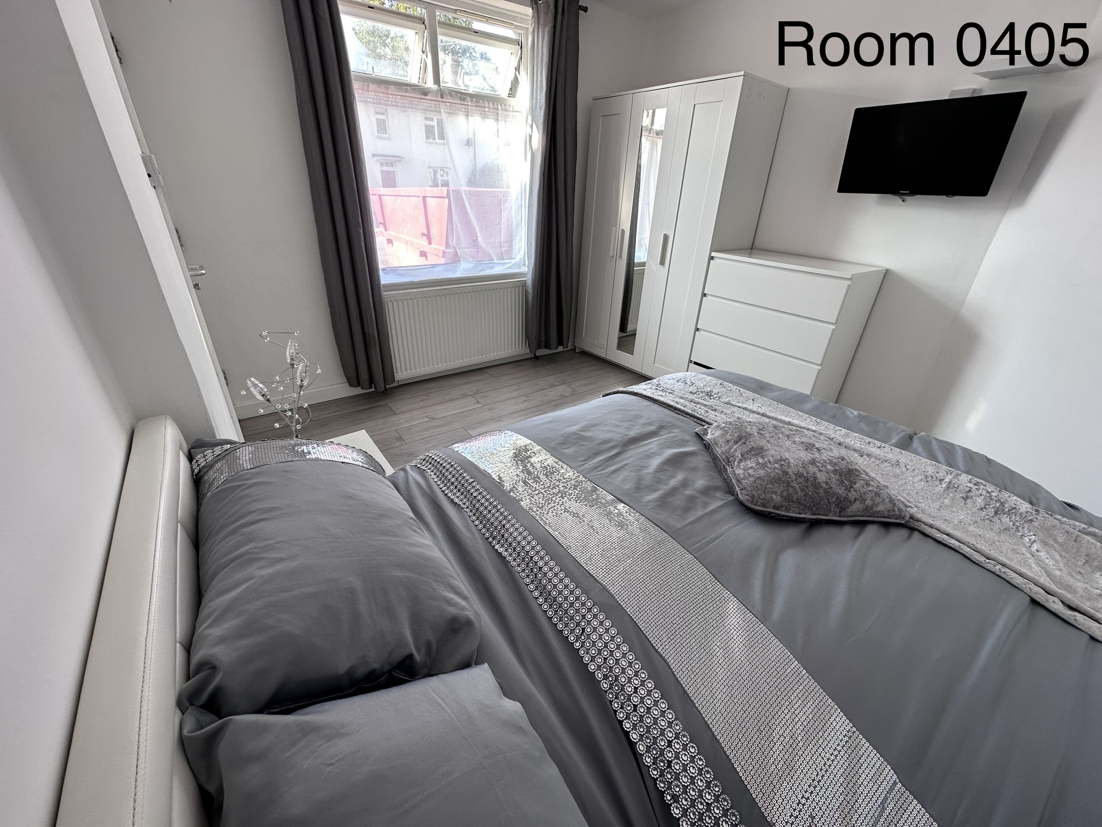 Room 5 photo 2
