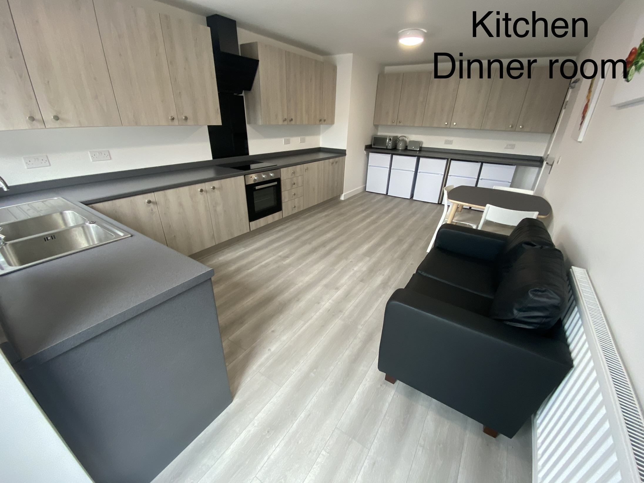Parkway— 5 Bedrooms HMO