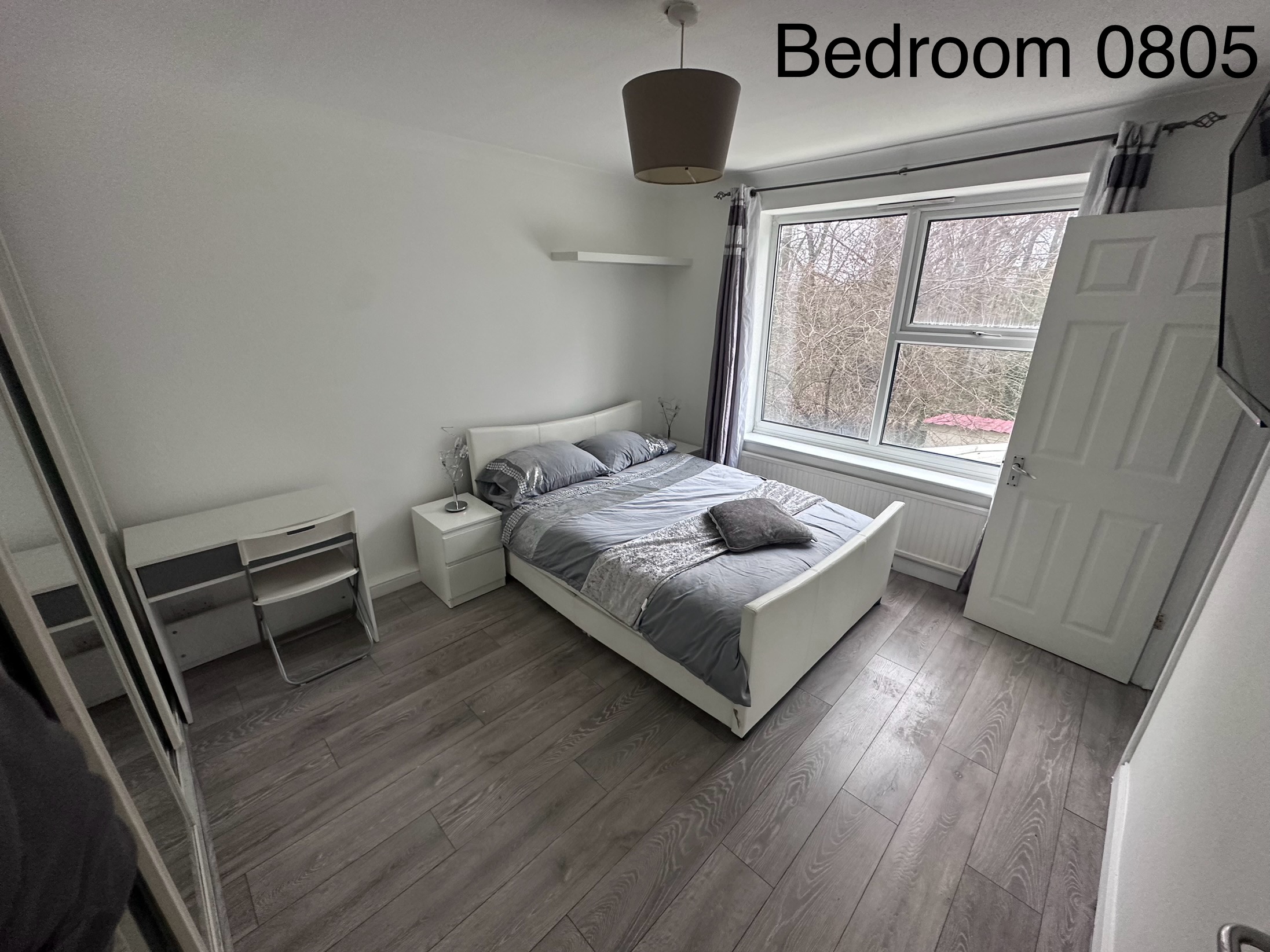 Room 5 photo 2