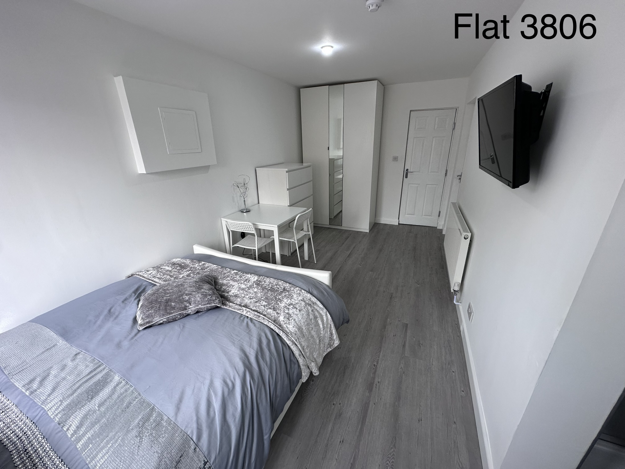 Room 6 photo 3
