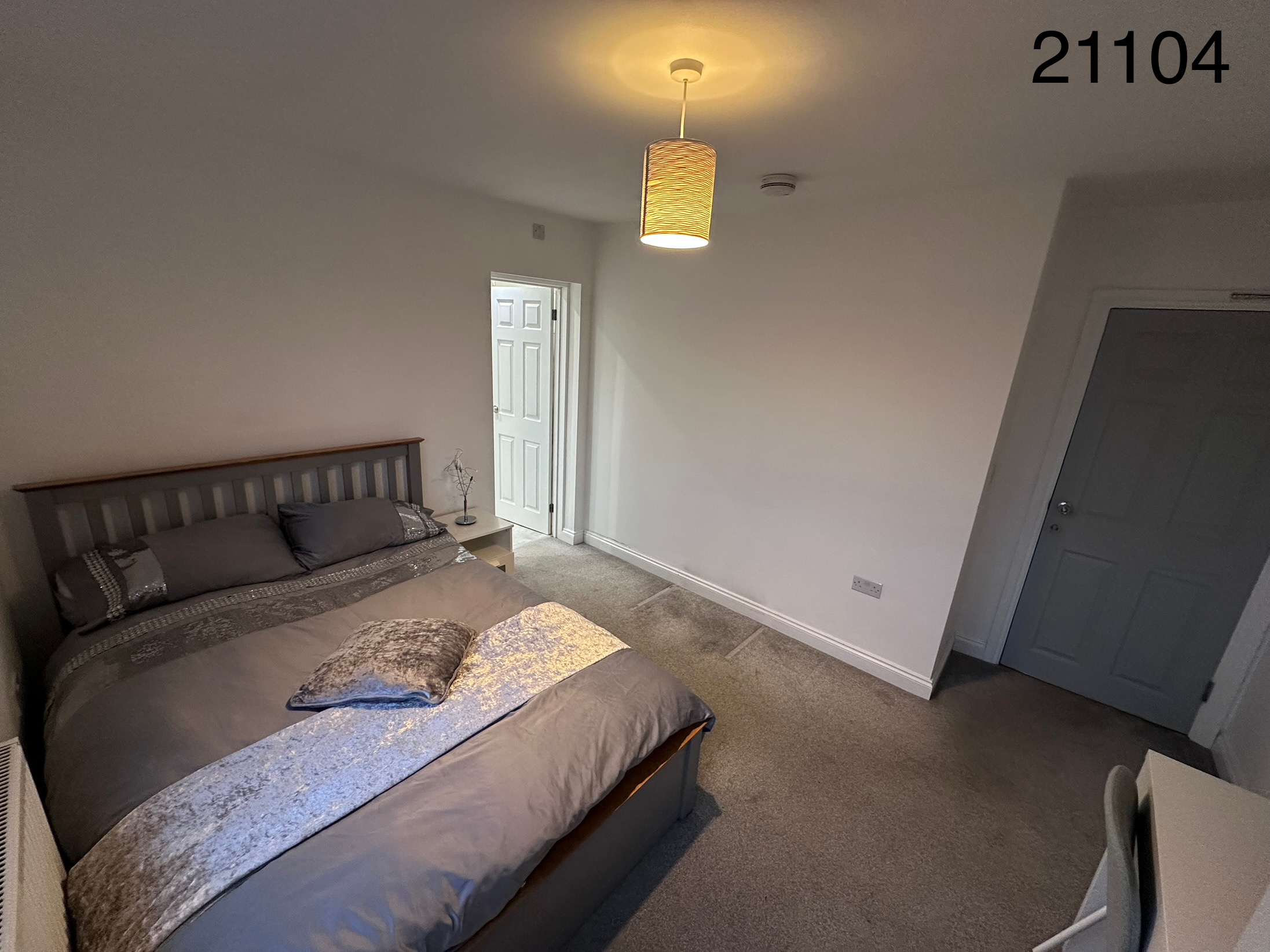 Room 4 photo 3