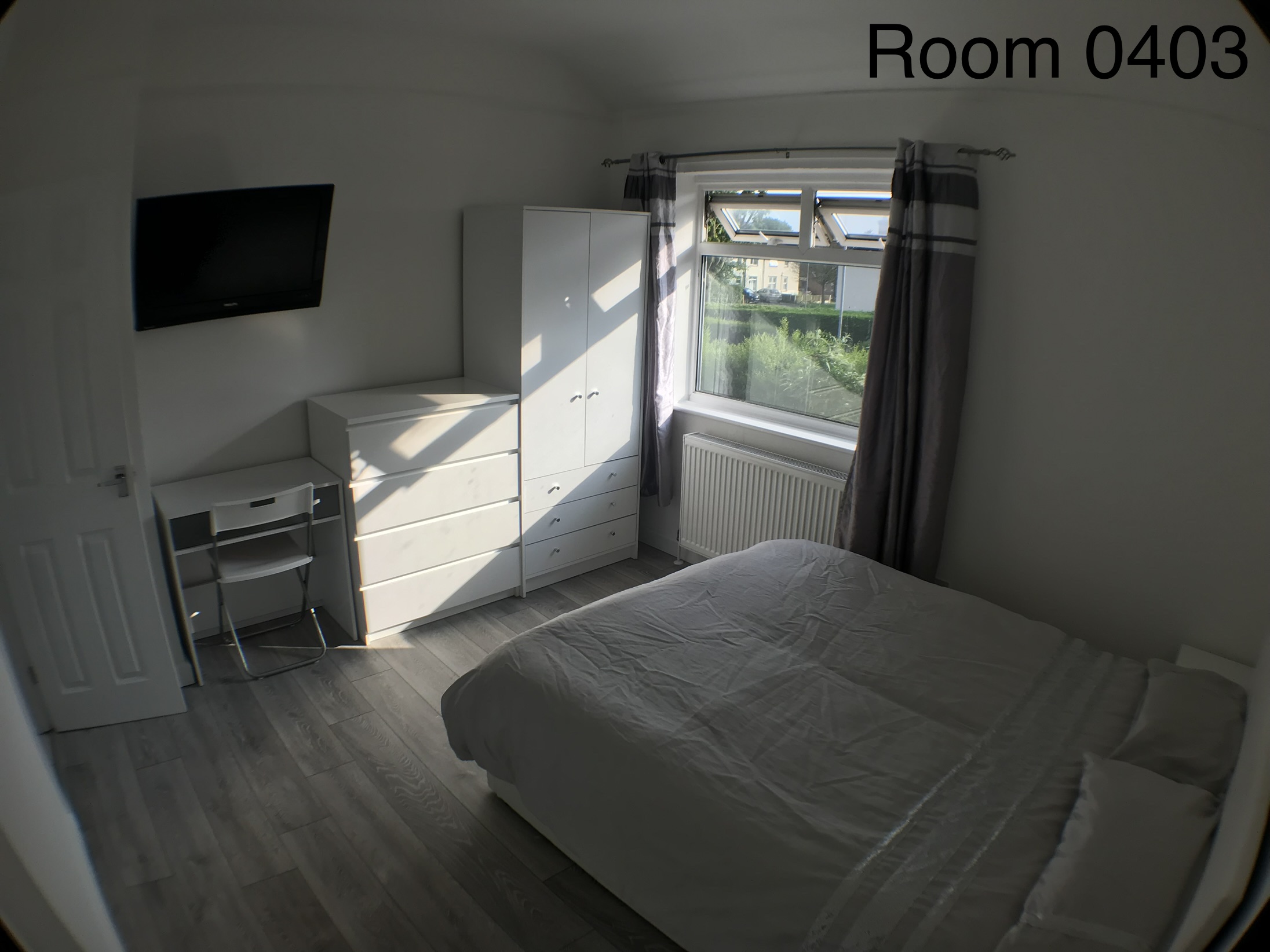 Room 3 photo 2